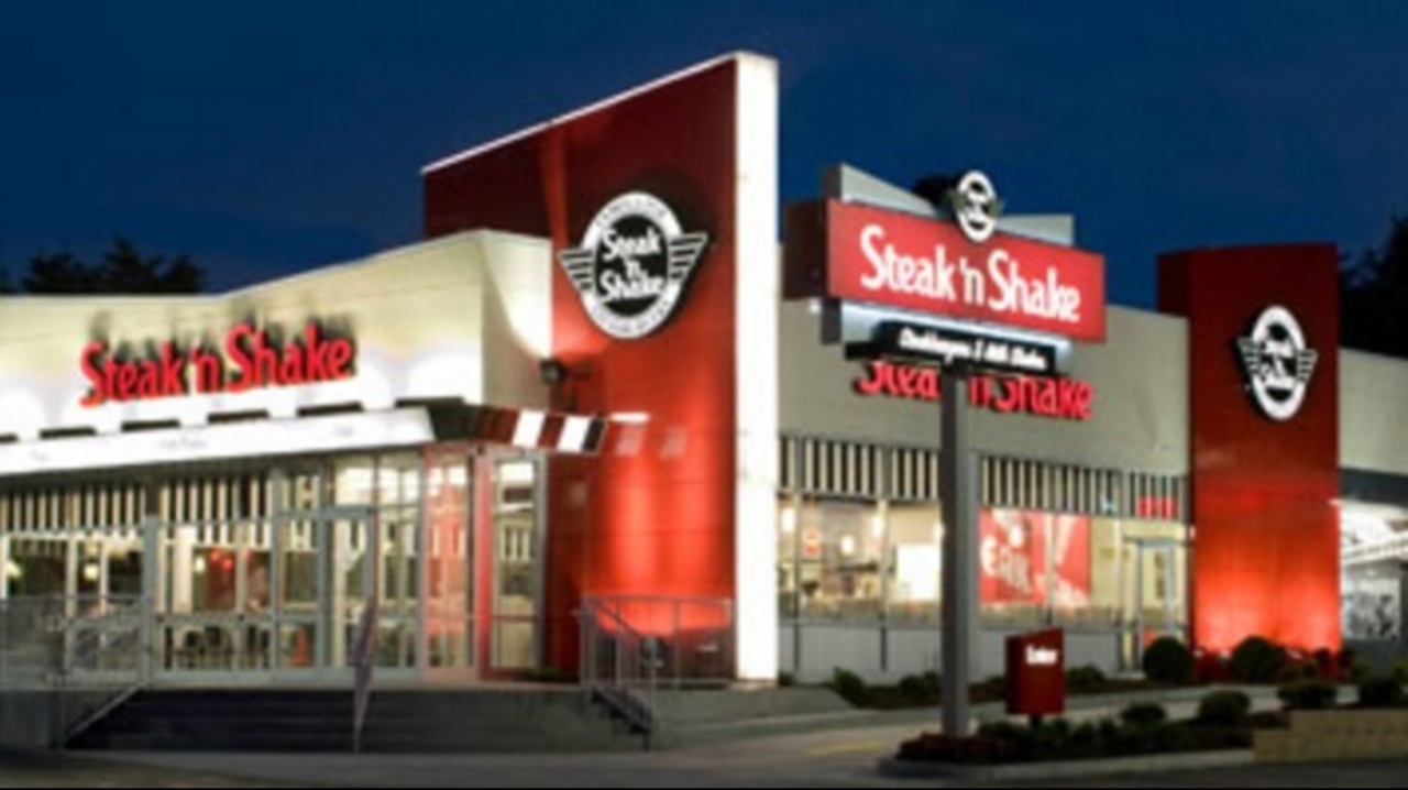 Steak & shake kids eat free The recently opened Freddy’s Steakburgers will soon have some competition at its Killian Road location when Steak ‘n Shake opens its first Midlands location there.. According to NAI Avant, who.